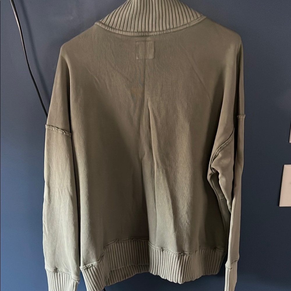 Olive Green Ribbed Pullover Sweater - Picture 3 of 4